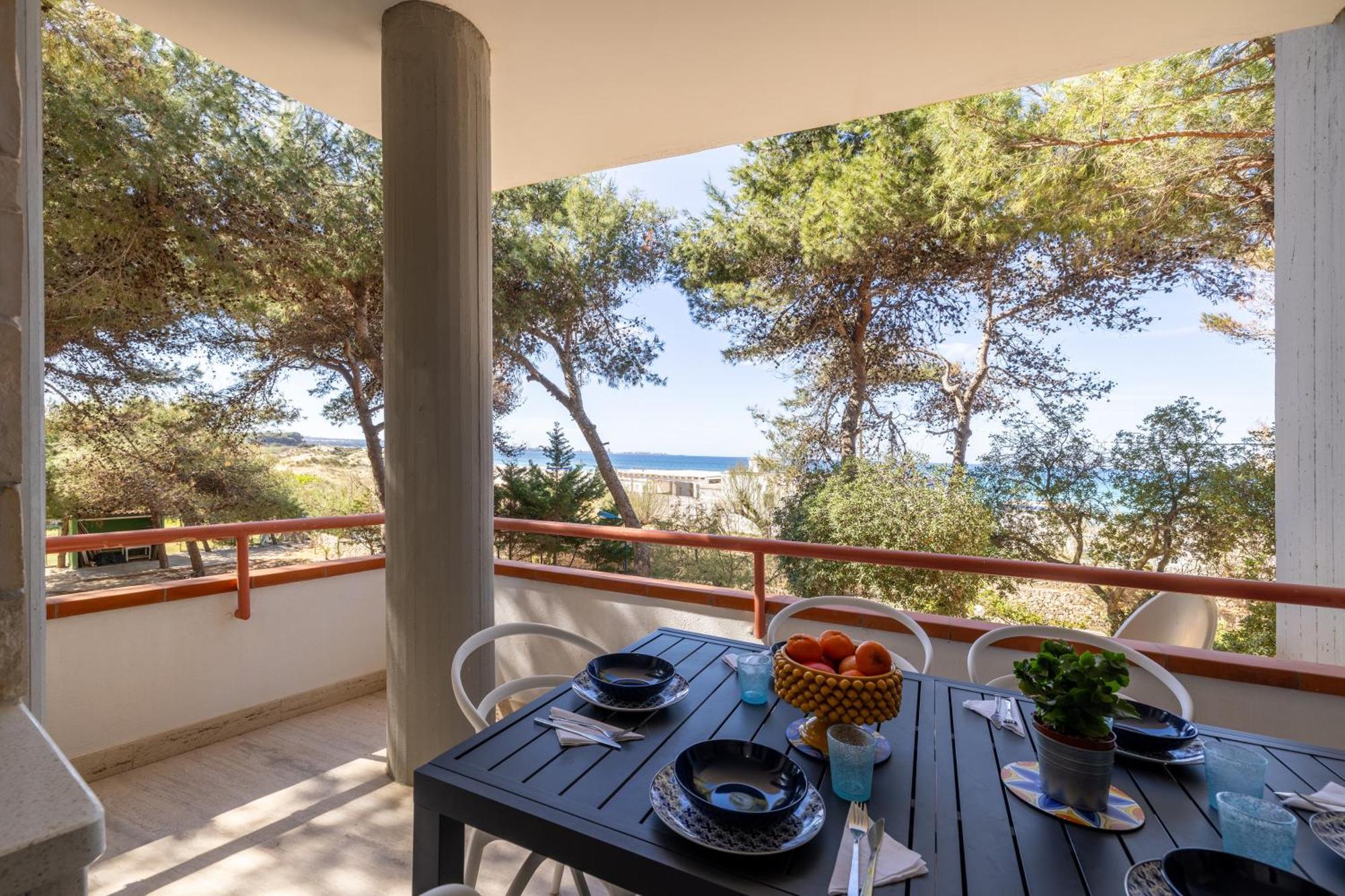 Luxury Suites & Apartment Con Accesso Alla Spiaggia E Parcheggio Privato - Vista Mare Lido Conchiglia Habitación foto
